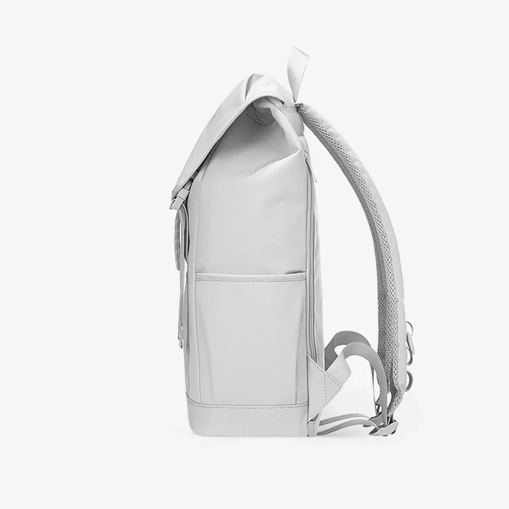 Travel Backpack With Laptop Compartment – MaH Japan